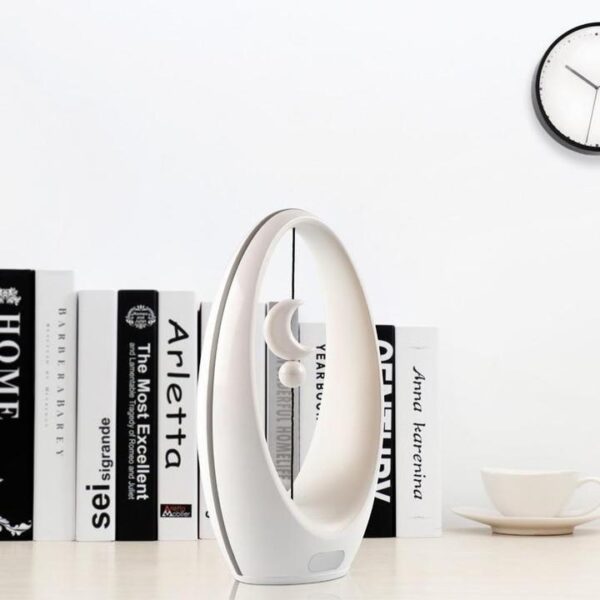 Moden Magnetic Lamp - KONMAYA